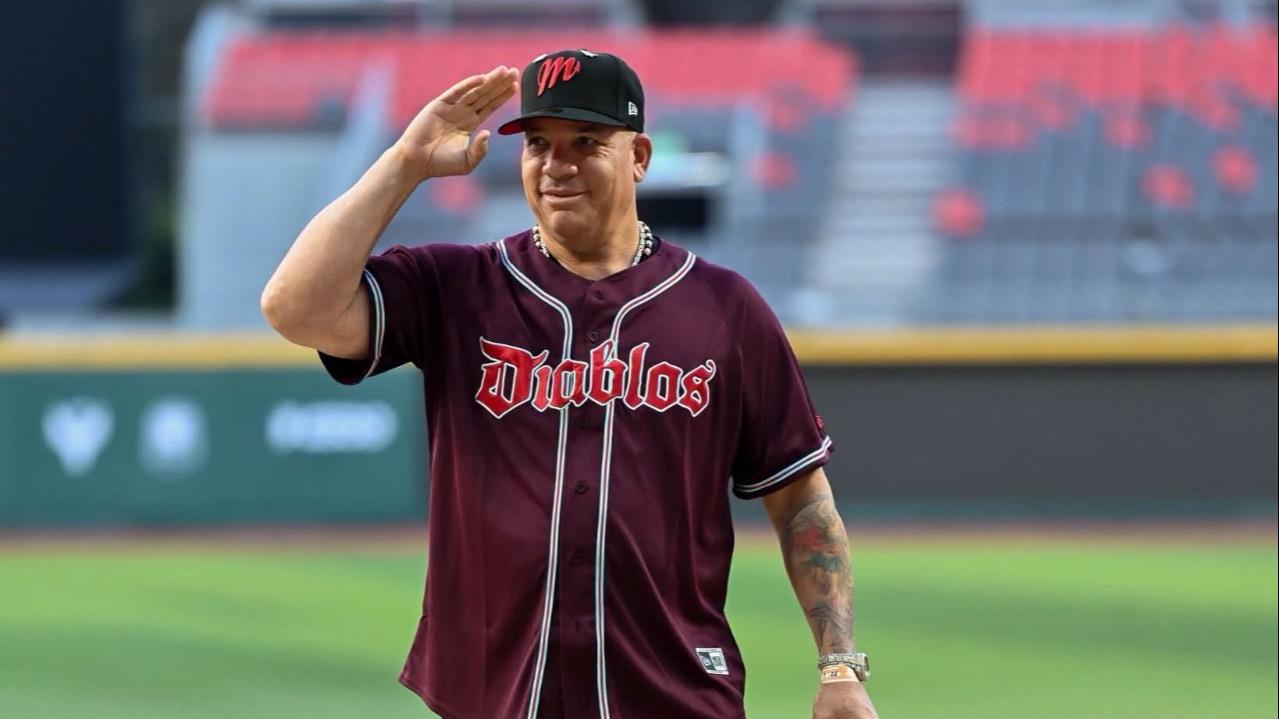 Puertoplateño Bartolo Colón realizó lanzamiento de honor invitado por Diablos Rojos de México