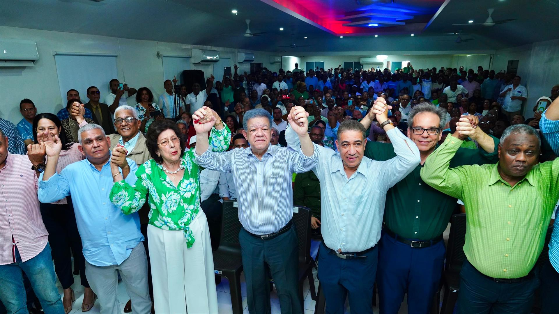 Leonel Fernández encabeza asamblea de unidad en Puerto Plata