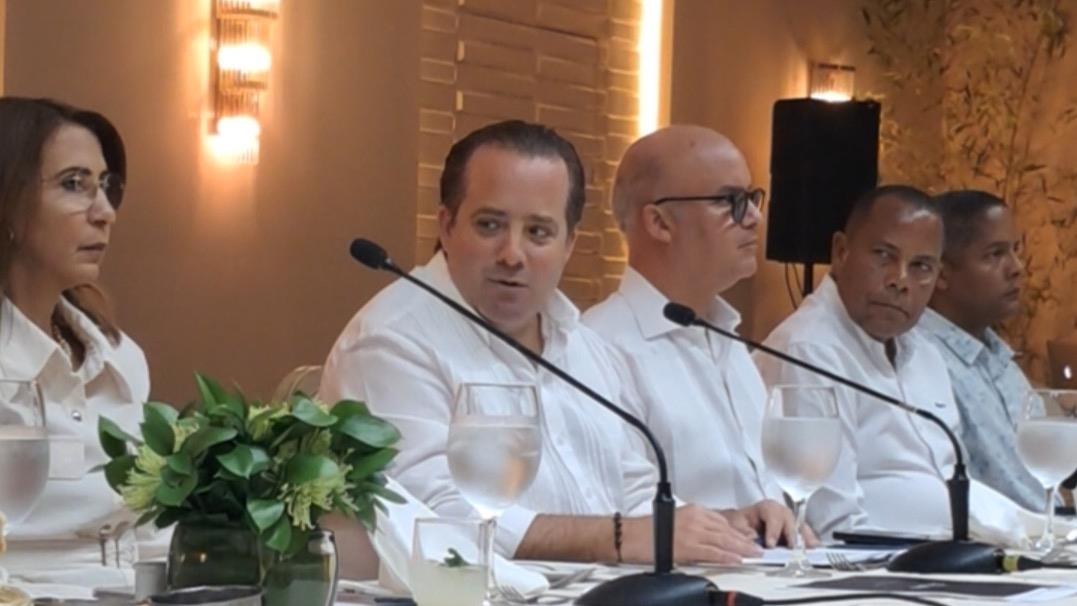 Gobierno da a conocer avances de proyectos para Puerto Plata