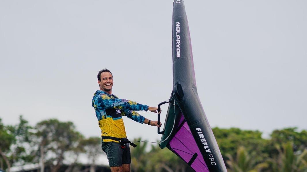 Eligen a Cabarete para sesión de fotos internacional con el atleta Vinnicius Martins