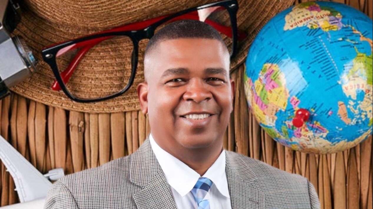 Leonardo Medrano llama a priorizar soluciones estructurales para garantizar el éxito del turismo de cruceros