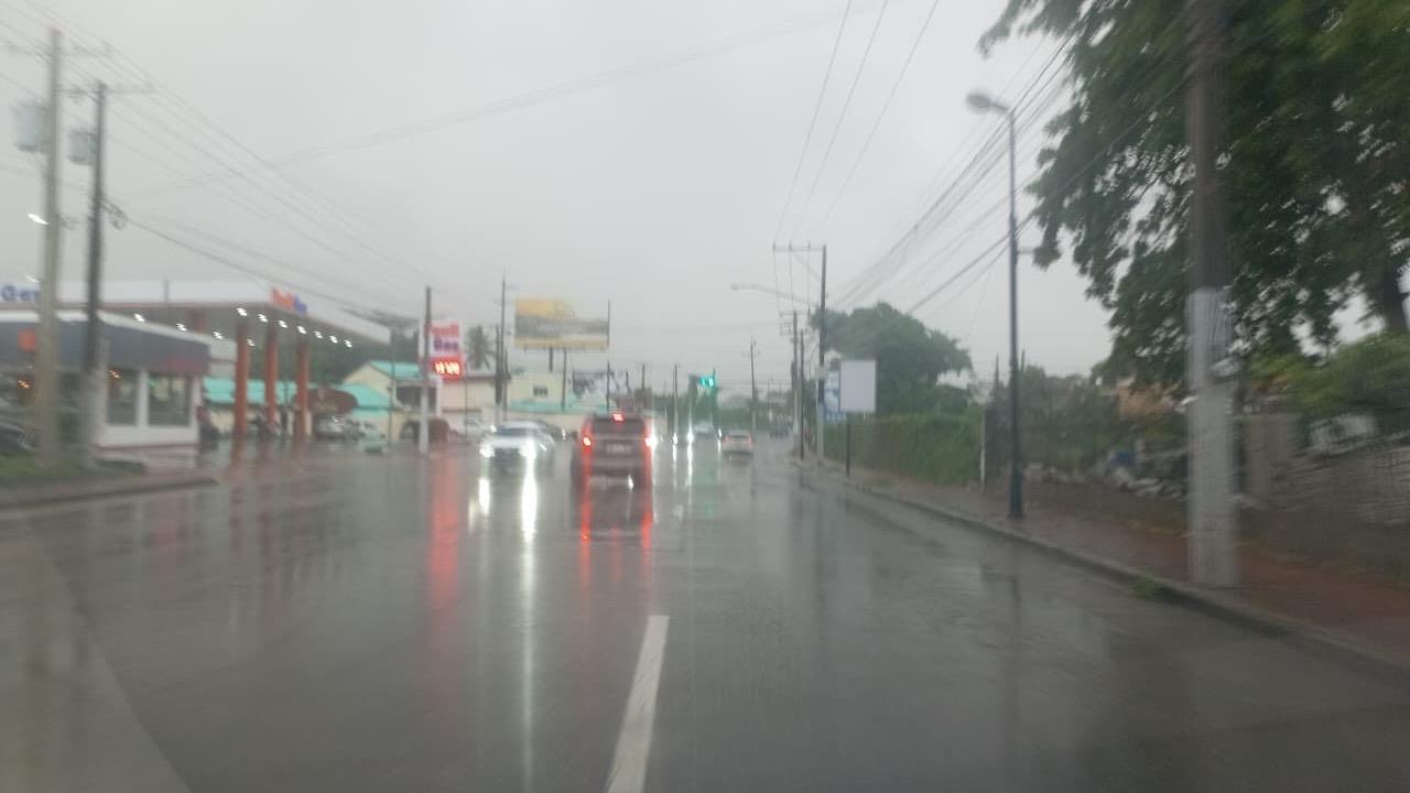 Anuncian lluvias durante todo el fin de semana por vaguada y abundante humedad marina