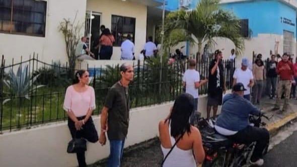 Detienen varios menores en Puerto Plata por conductas indebidas; les ocuparon vápers y armas blancas