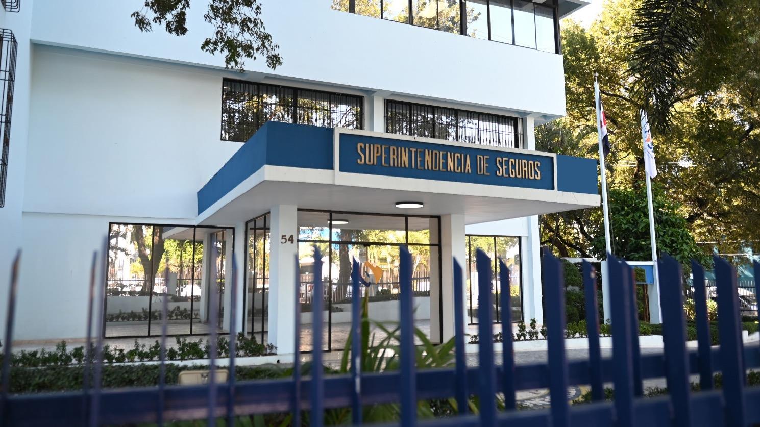 Superintendencia de Seguros lanza Oficina Virtual y pone en marcha el Registro Nacional de Actuarios