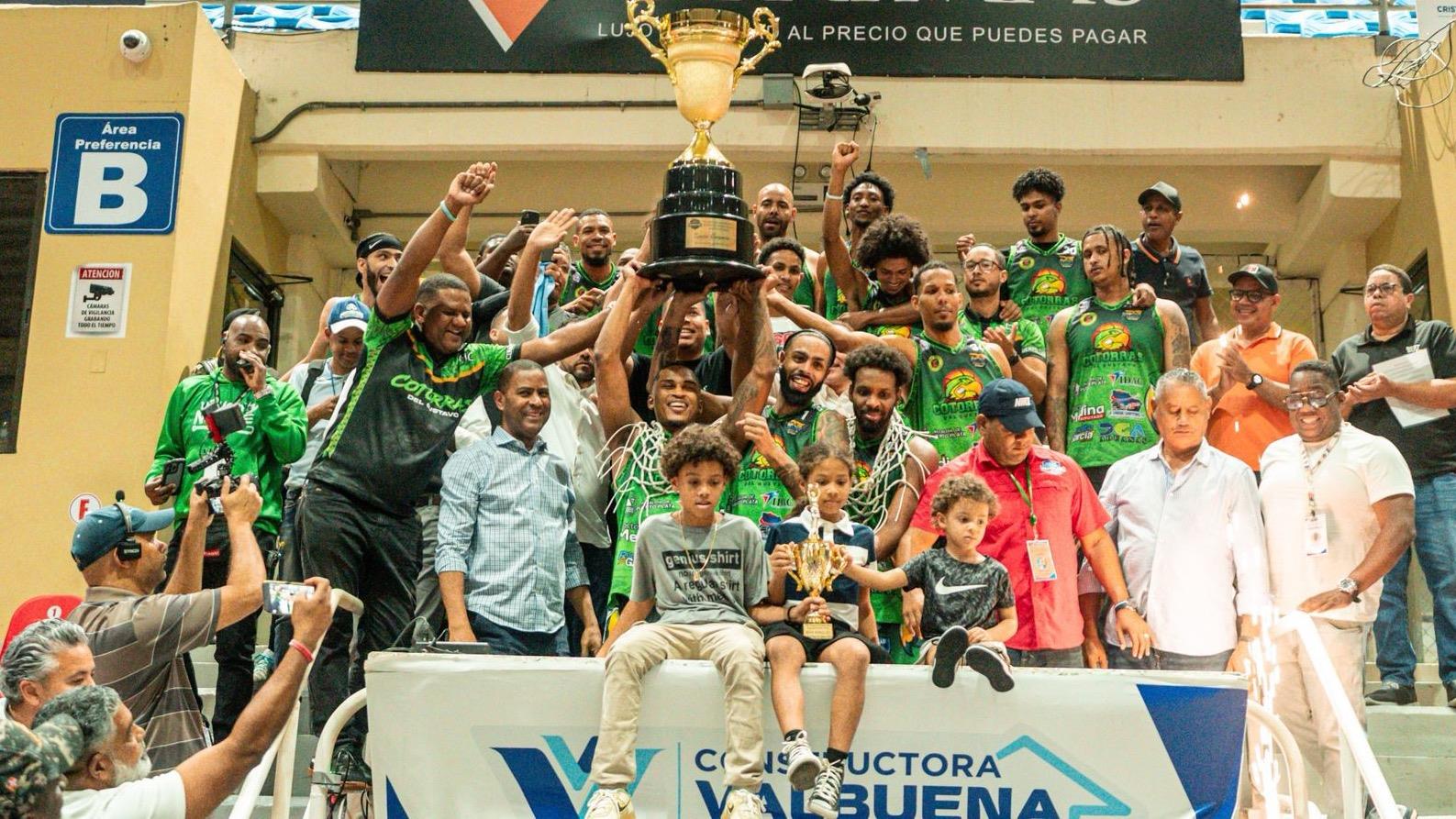 Cotorras del Gustavo conquistan su quinta corona en el TBS de Puerto Plata 2026; Gerardo Suero, MVP