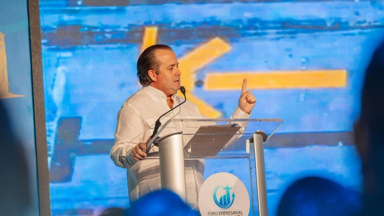 Paliza dice que presentarán este miércoles al presidente opciones para la rehabilitación del teleférico