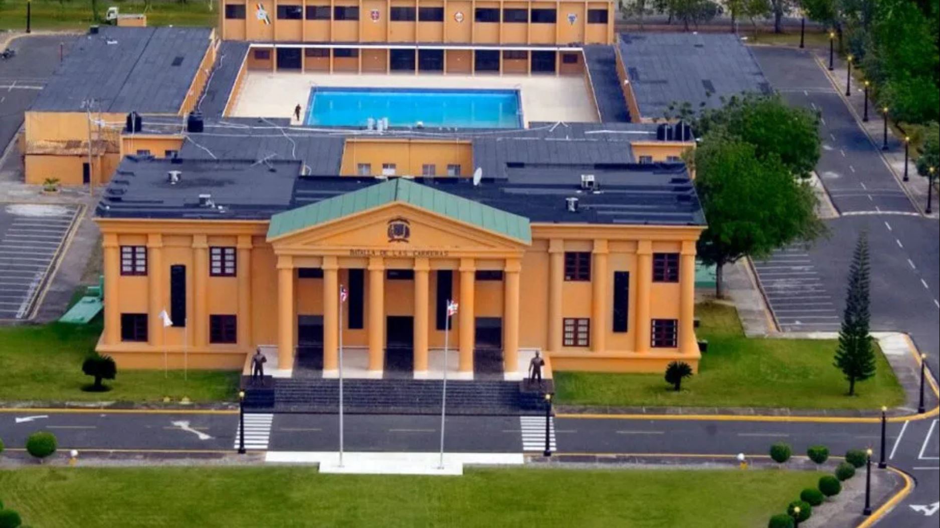 Muere cadete al caer en piscina de la Academia Militar Batalla de las Carreras