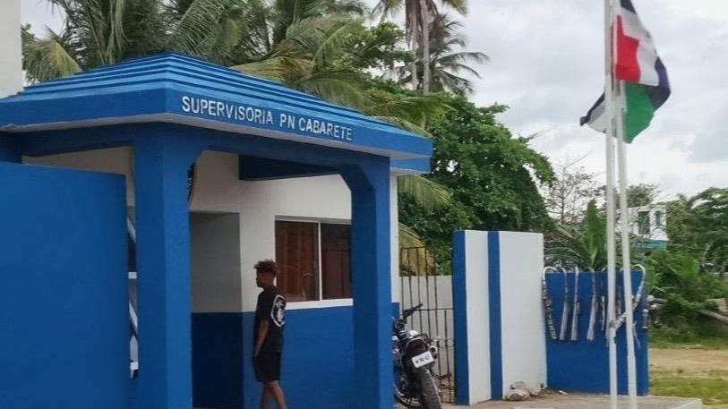 Policía retiene motocicletas con mofles alterados que causaban contaminación sónica en Cabarete