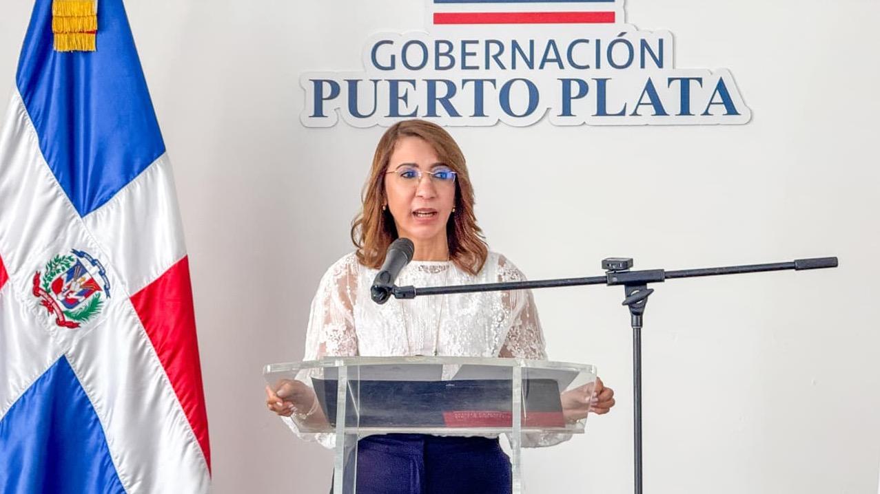 Gobernadora de Puerto Plata ofrece versión sobre situación Escuelas de Bellas Artes