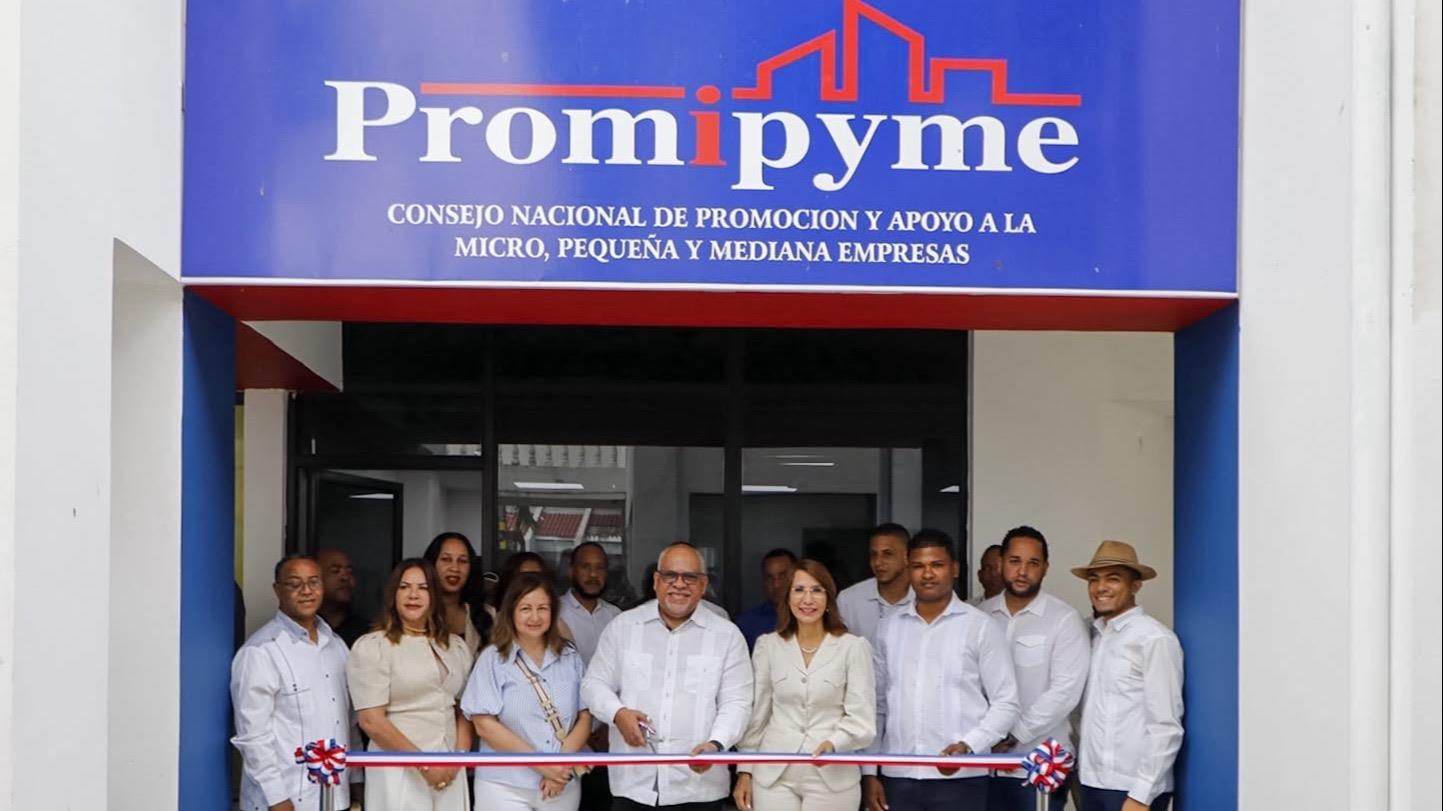 Inauguran en Sosúa nueva sucursal de Promipyme y entregan RD$202 millones en créditos a afectados por riadas en Montellano