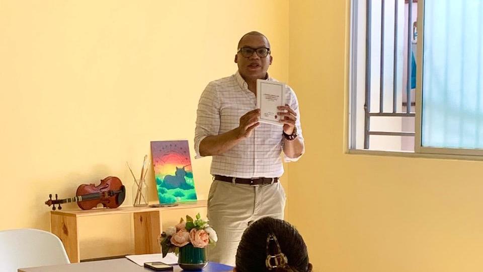 Fiscalía de Puerto Plata imparte charla de prevención del bullying a estudiantes de Bellas Artes
