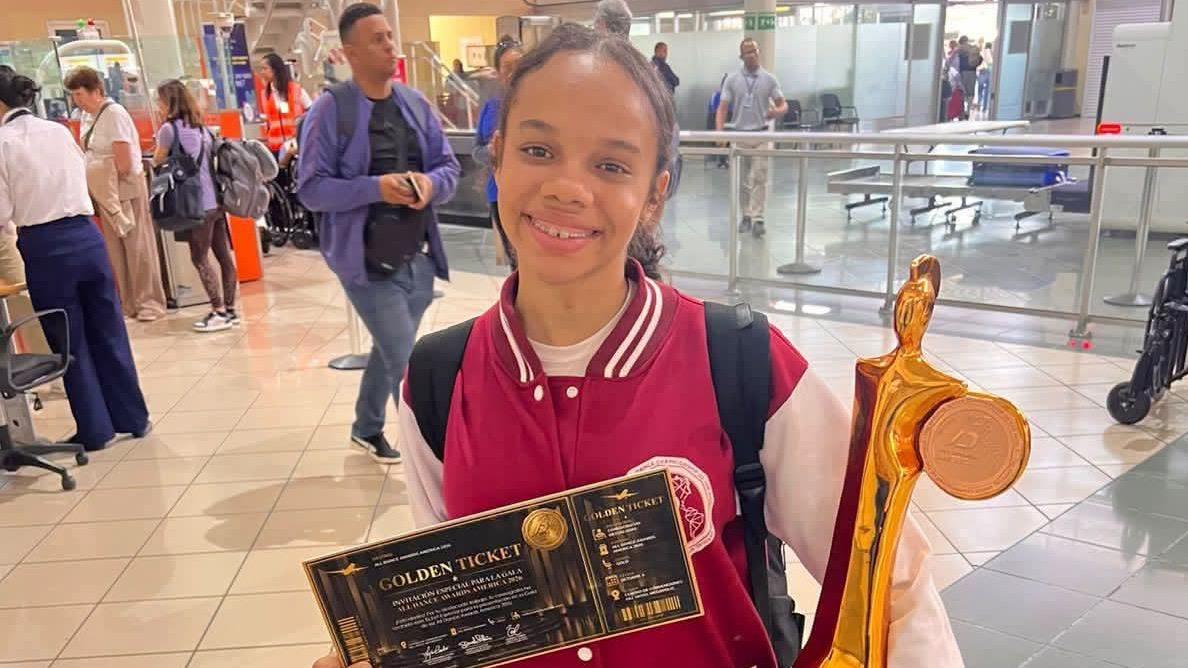 Niña puertoplateña de la Academia de las Danzas Grandales conquista campeonato de ballet en Panamá