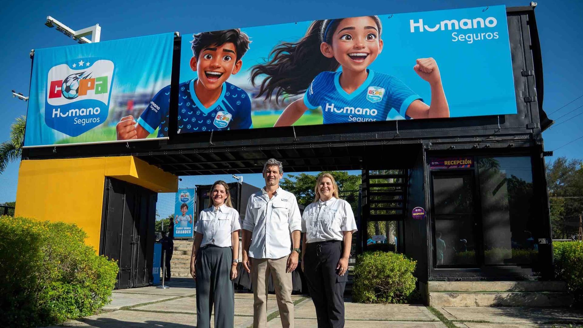Más de 300 jóvenes dieron inicio a la cuarta Copa Intercolegial de Fútbol Humano Seguros