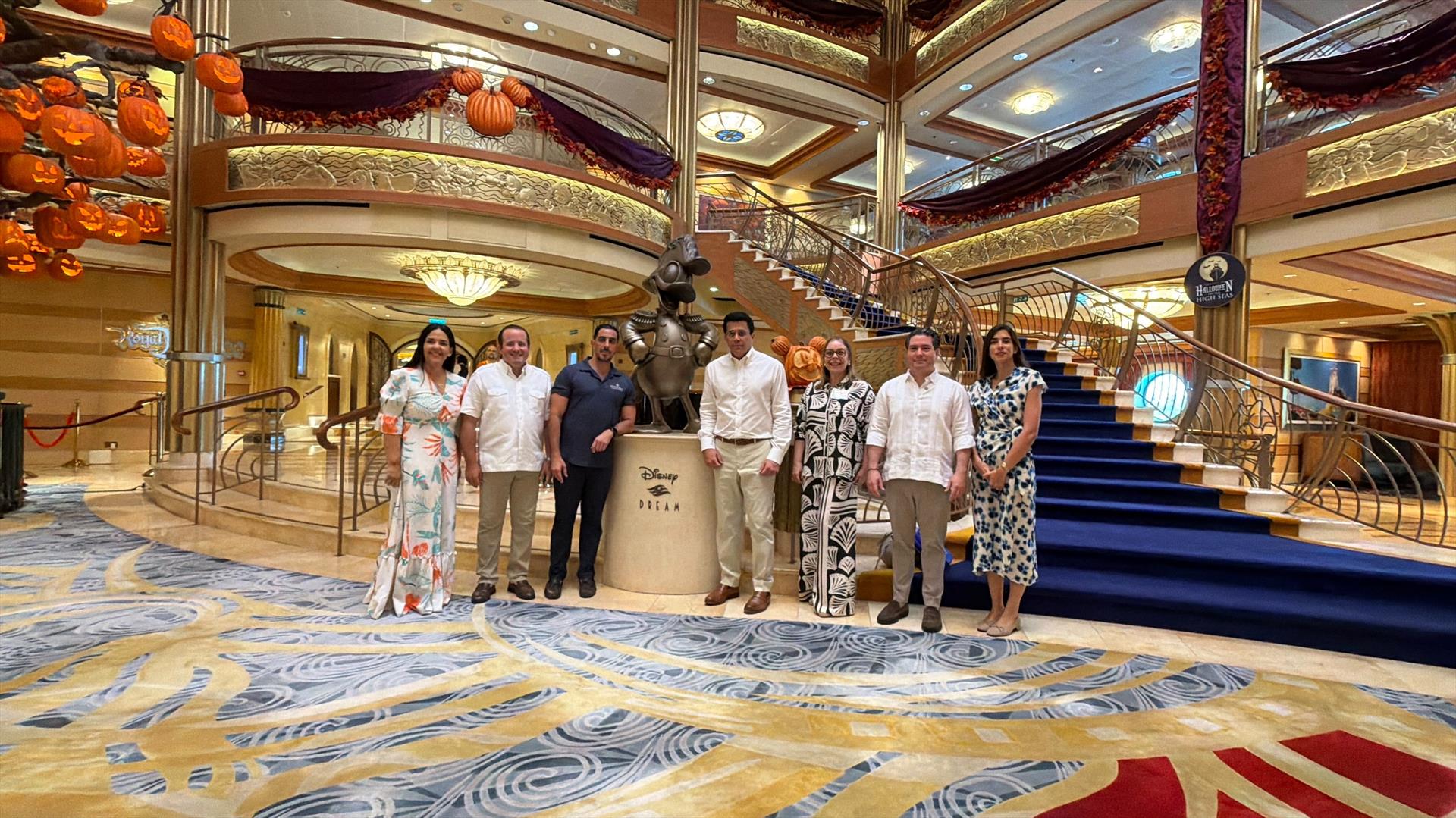Disney Dream llega por primera vez a República Dominicana y atraca en Puerto Plata