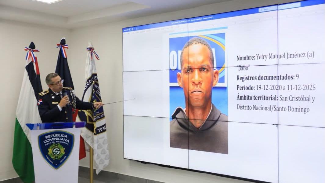 Policía captura en Haina a presunto autor de robo con violencia contra Kenny Grullón y recupera pertenencias sustraídas