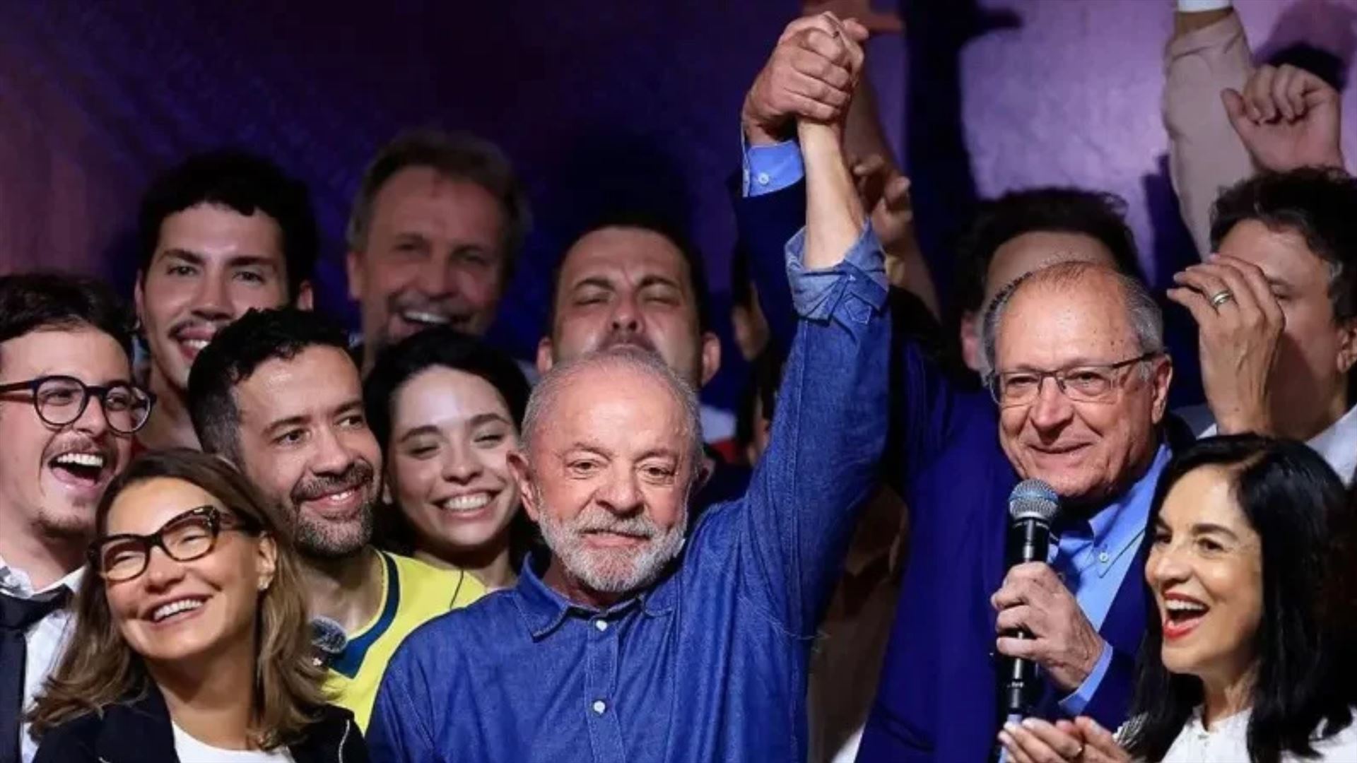 Lula gana las elecciones presidenciales de Brasil tras una remontada histórica frente a Flávio Bolsonaro