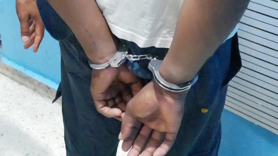 Capturan sujeto implicado en asesinato de joven durante trifulca en Muñoz, Puerto Plata