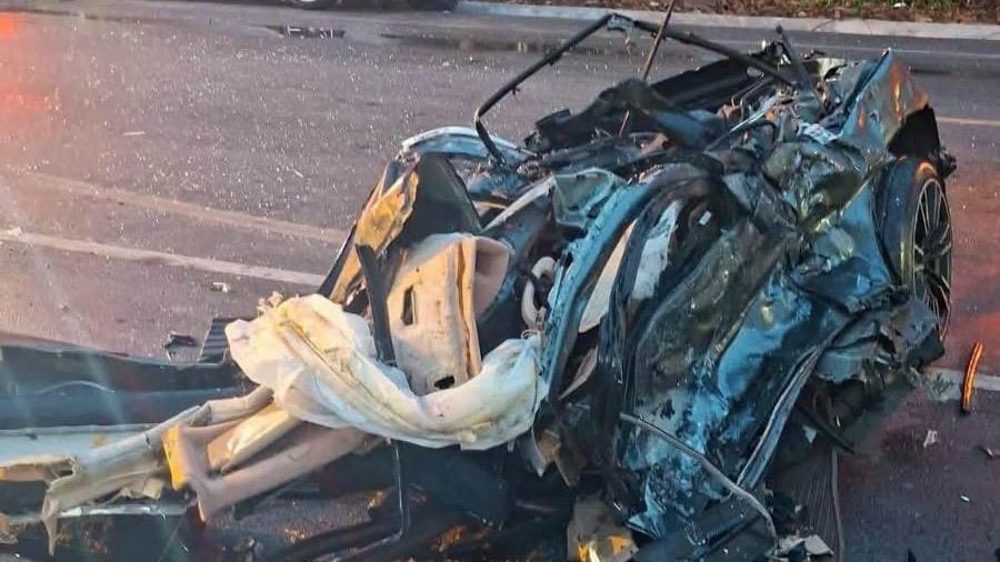 Un muerto y dos heridos en Sabaneta de Yásica por colisión entre camión y automóvil