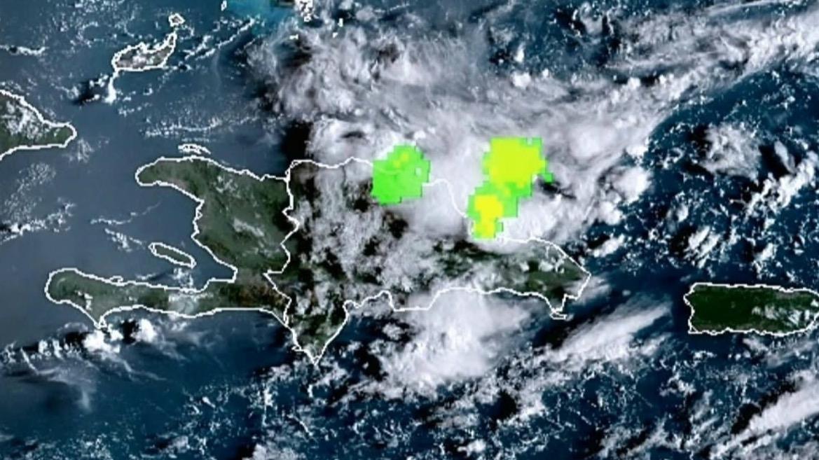 Anuncian vaguada y ondas tropicales que provocarán lluvias en RD; continuará el calor sofocante