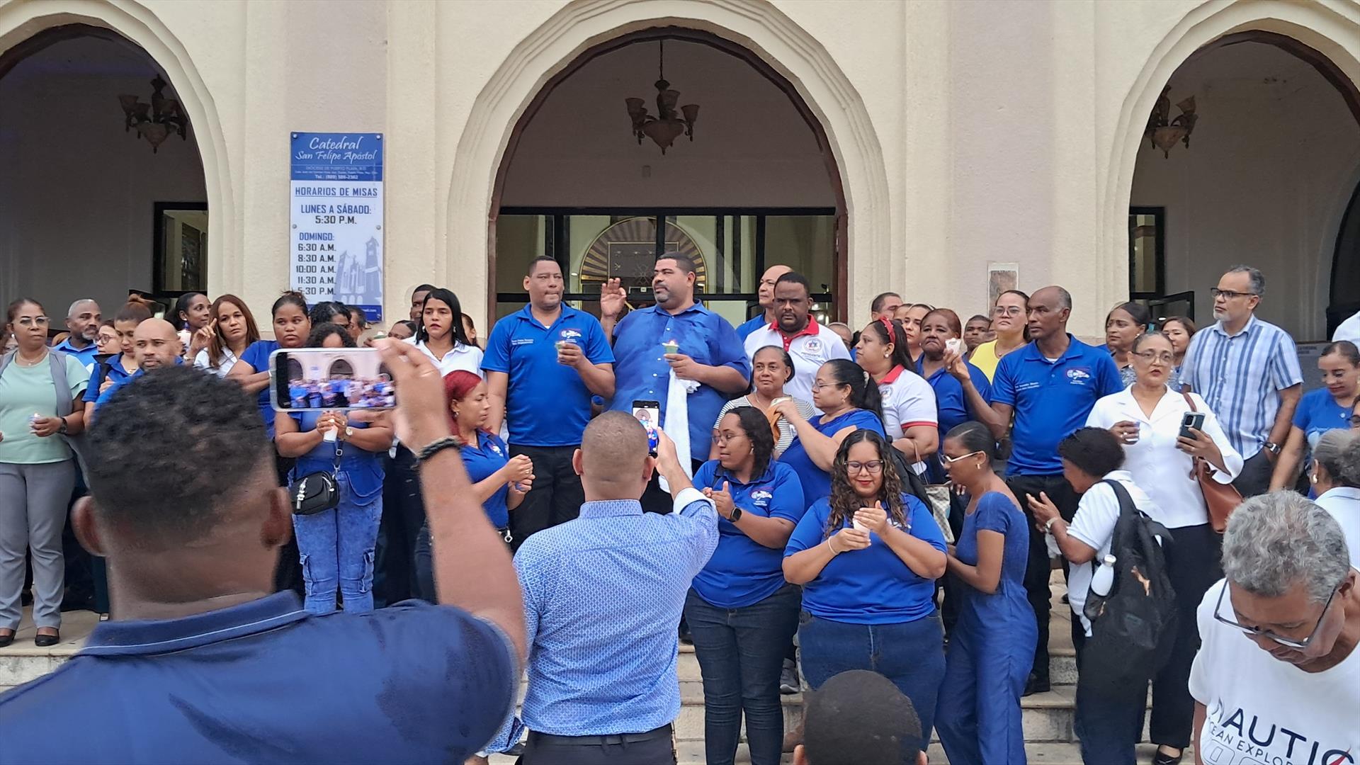 ADP Puerto Plata acude a misa y pide atención a problemática que afecta a escuelas y docentes