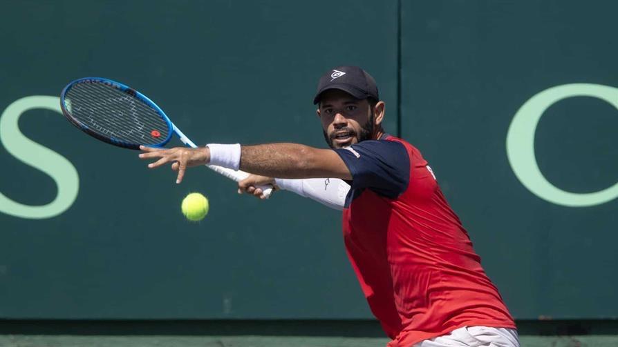 Tenista puertoplateño Nick Hardt vence a rival egipcio y logra ascenso de RD en la Copa Davis